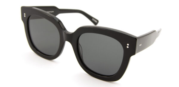 Chimi-Core-8-Black-3-4